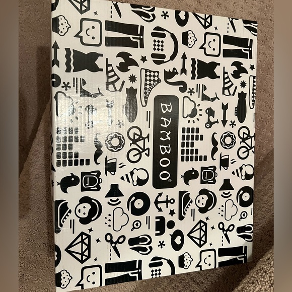 FLORAL WEDGE WRAP SANDALS, SIZE 9!! - Picture 5 of 5